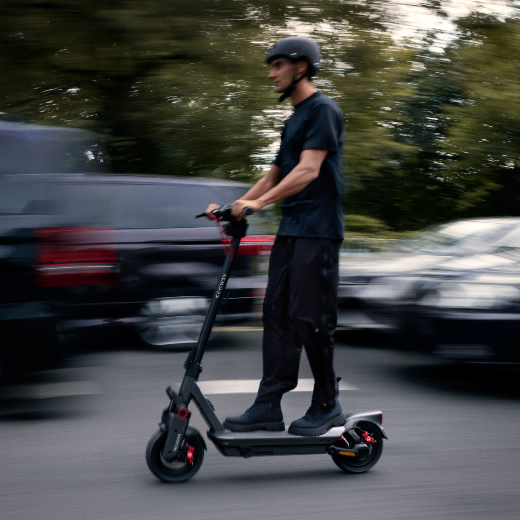 Segway MAX G3 eKickScooter | Premium Performance | Segway Canada
